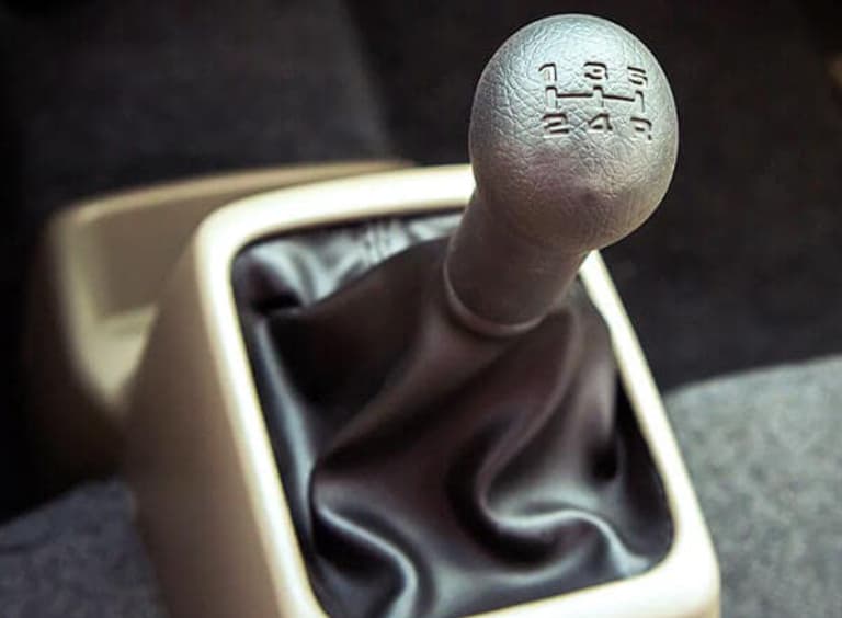 Suzuki_apv-performance-gearshift_1683019449354